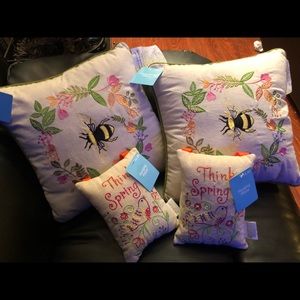 Decorative Pillows!